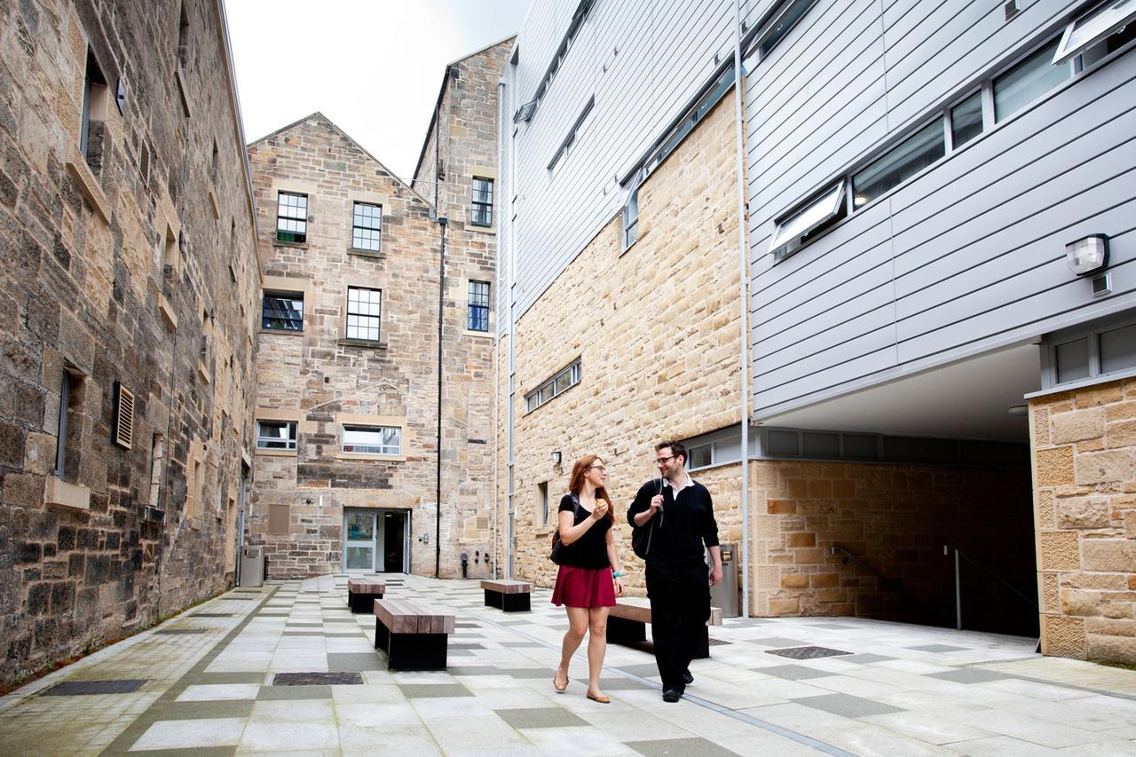 Unite Students - Sugarhouse Close - Royal Mile Эдинбург Экстерьер фото